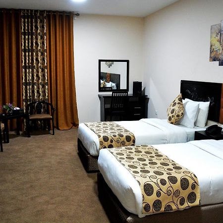 Lilium Hotel Safut Esterno foto