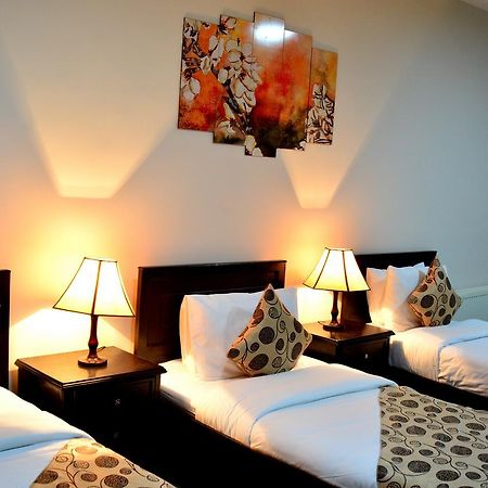 Lilium Hotel Safut Esterno foto