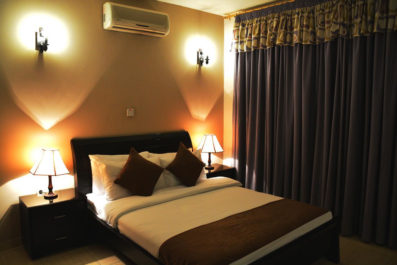 Lilium Hotel Safut Esterno foto